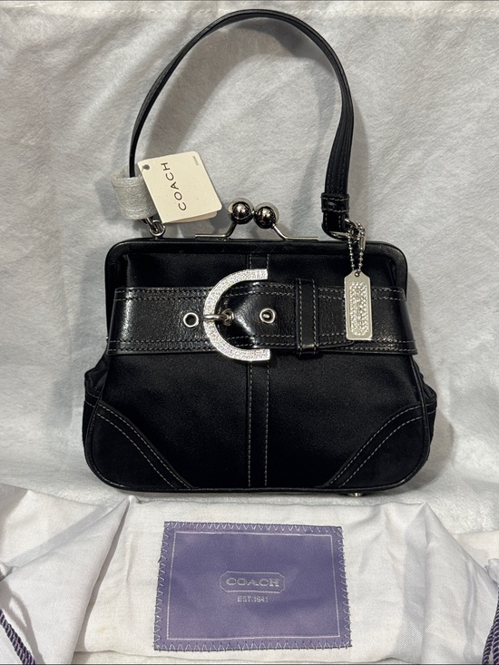 Coach Handbags - Coach Madison kiss-lock purse